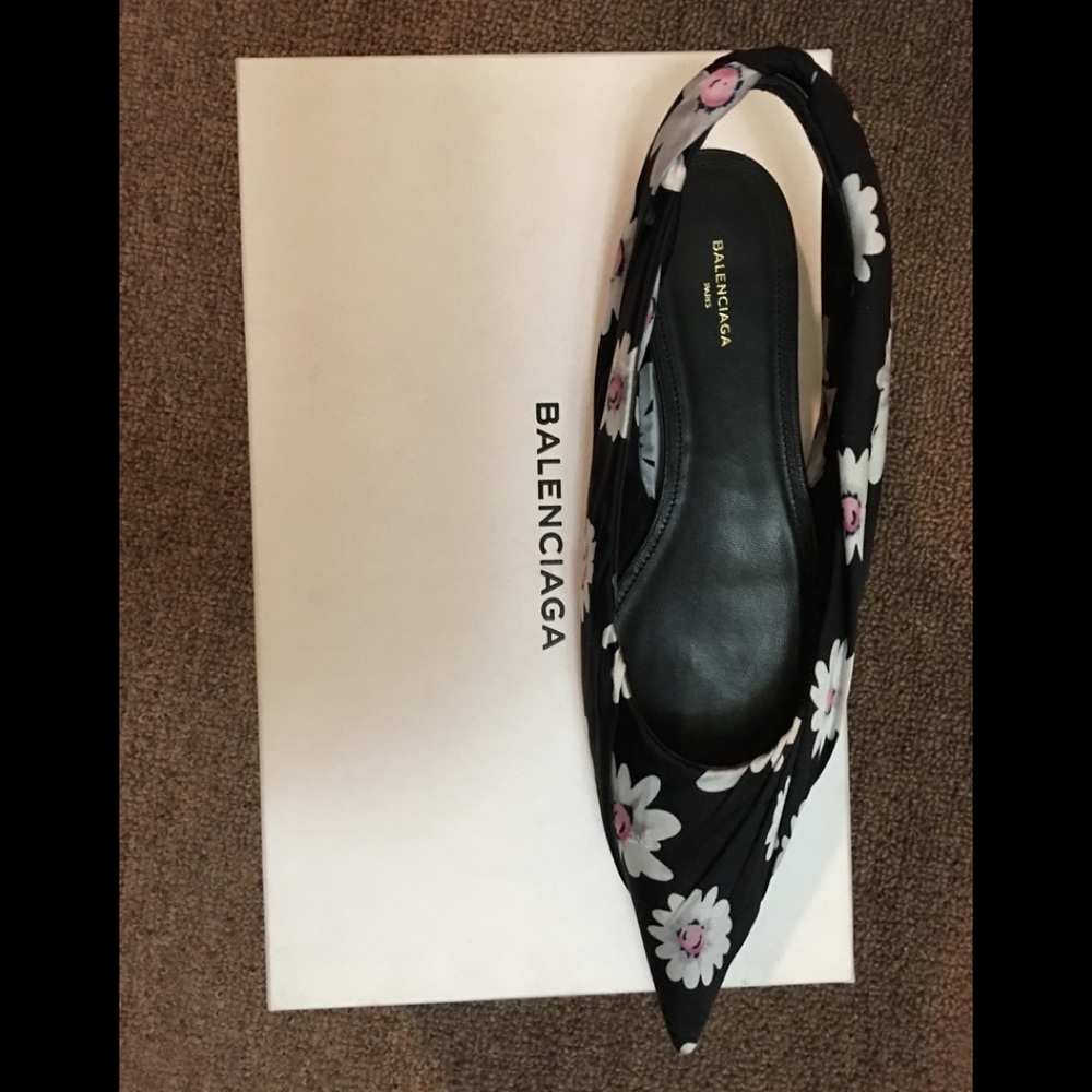 Balenciaga knife flats black with flowers